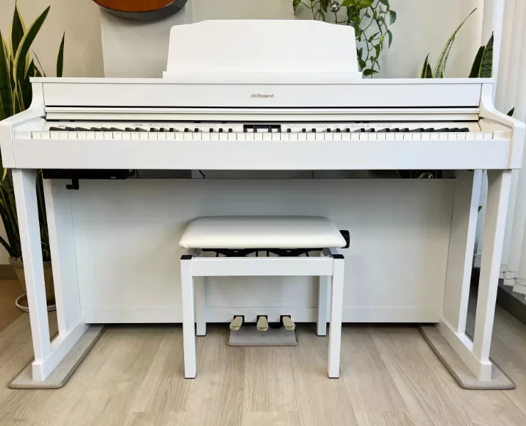 Roland HP-603
